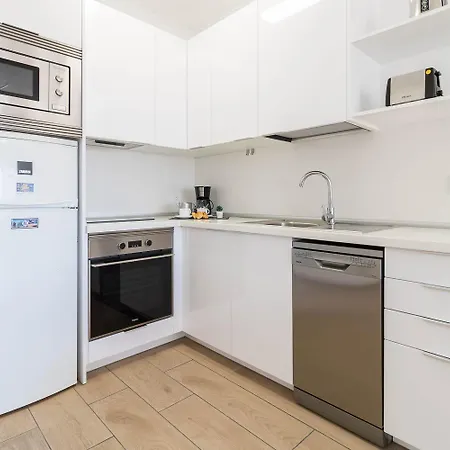 Emil - Agaete Parque 普拉亚戴尔雷安格莱斯