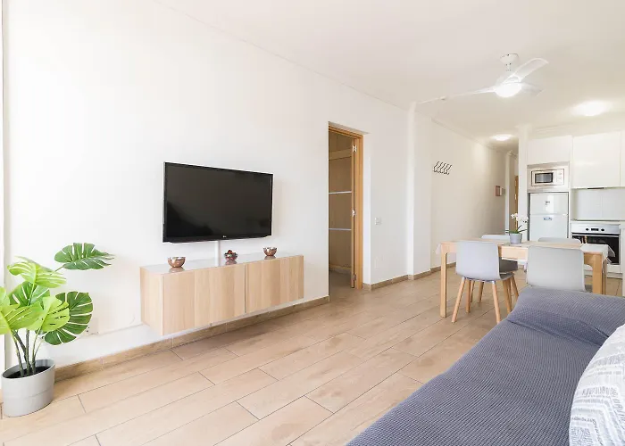 Emil - Agaete Parque * Playa del Inglés